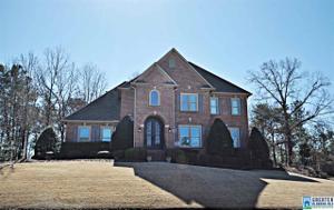 7033 LAKE RUN DR