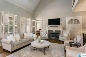356 WOODWARD CT