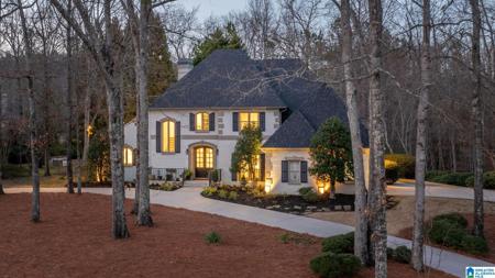 110 NORTH LAKE DRIVE