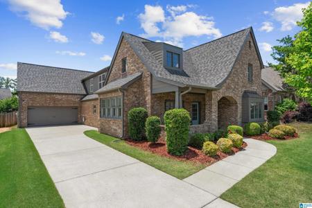 1093 REGENT PARK DRIVE