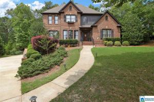 1040 NEWBURY LN