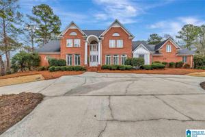 1001 LAKE WINDS DR