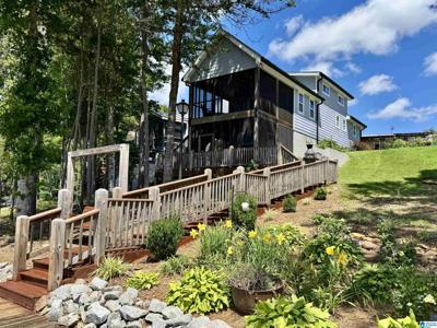 106 BRADLEY DRIVE