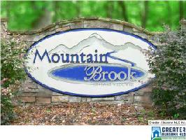 5 MOUNTAIN BROOK DR
