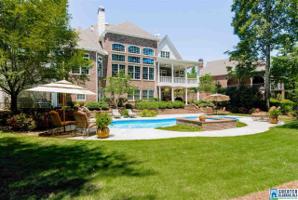 1040 WATERS EDGE CIR