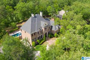 4024 GREYSTONE DRIVE
