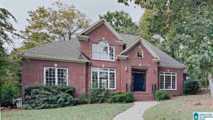 977 LAKE CREST PARKWAY