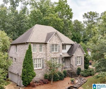 1022 WESTWICK CIRCLE