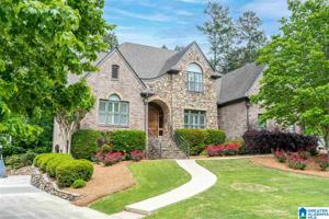 1395 LAKE TRACE LANE