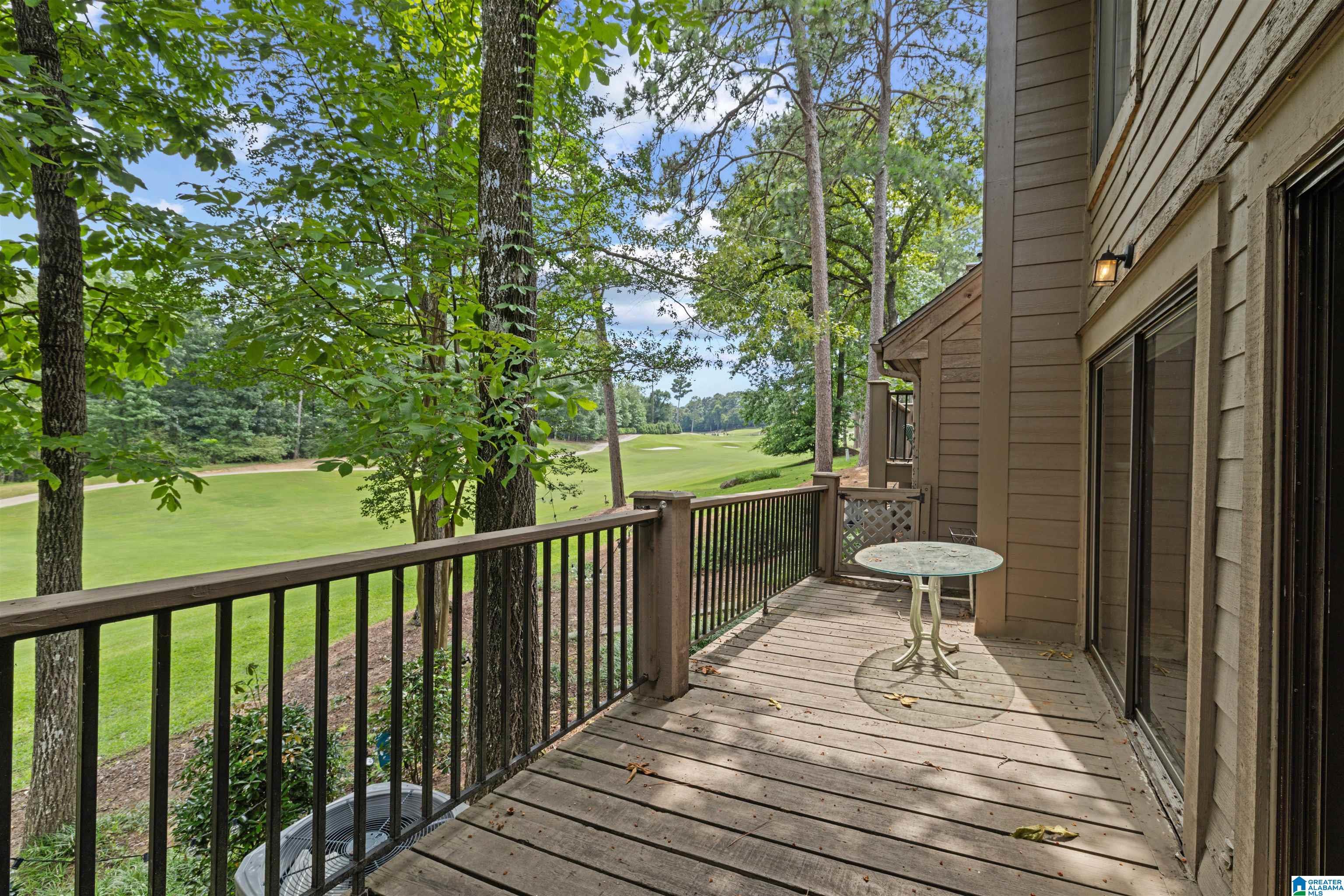 Image 3: Deck