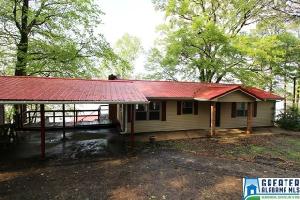 160 LAKEFRONT DR