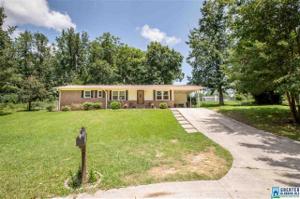 1408 CEDAR CIR SE