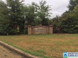 8 HIDDEN HIGHLANDS DR