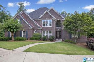1025 FAIRMONT CIR