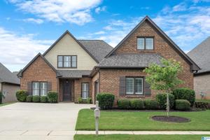 5439 CREEKSIDE LANE