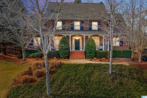 814 PARK VIEW CIRCLE