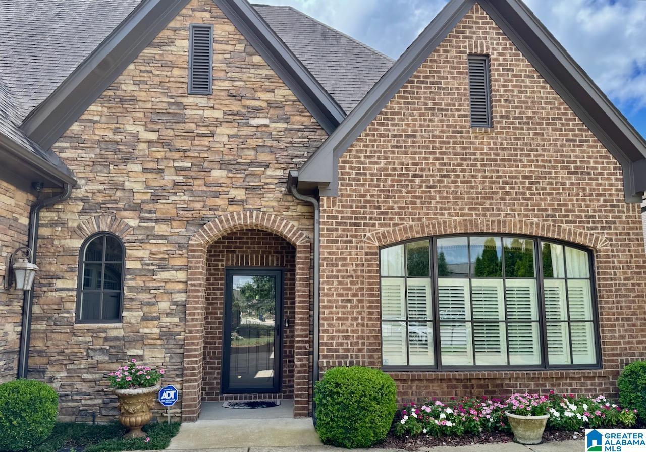 Image 2: 1032 Danberry Lane