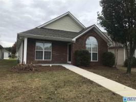 1077 VILLAGE TRL