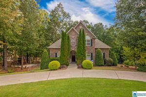 7545 SURREY LN