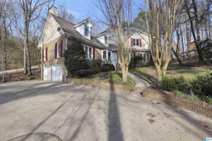 8712 EMERALD LAKE DRIVE W