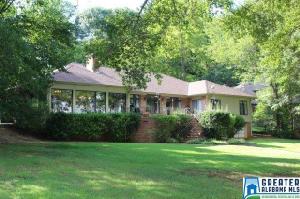 870 RIVER OAKS DR