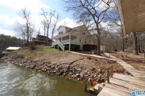 3220 WALDROP RD