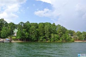 26 HUMMINGBIRD DR