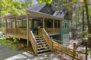 540 PINEYWOODS DRIVE