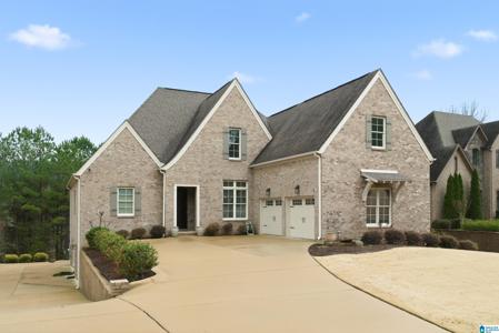 1018 FAIRFIELD LANE