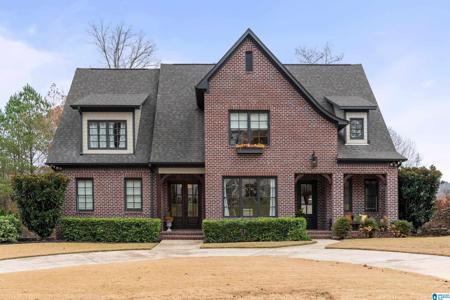 1046 FAIRFIELD LANE