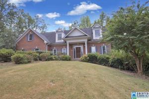 1096 COUNTRY CLUB CT