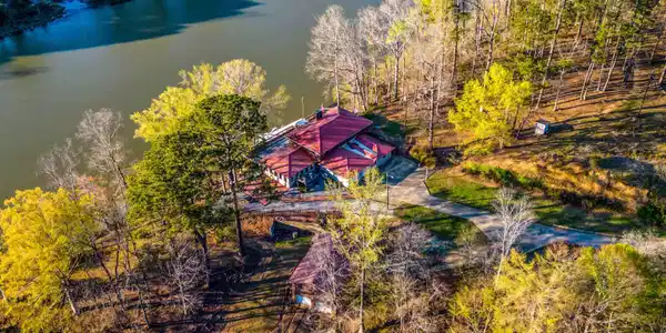 730 LITTLE ROAD