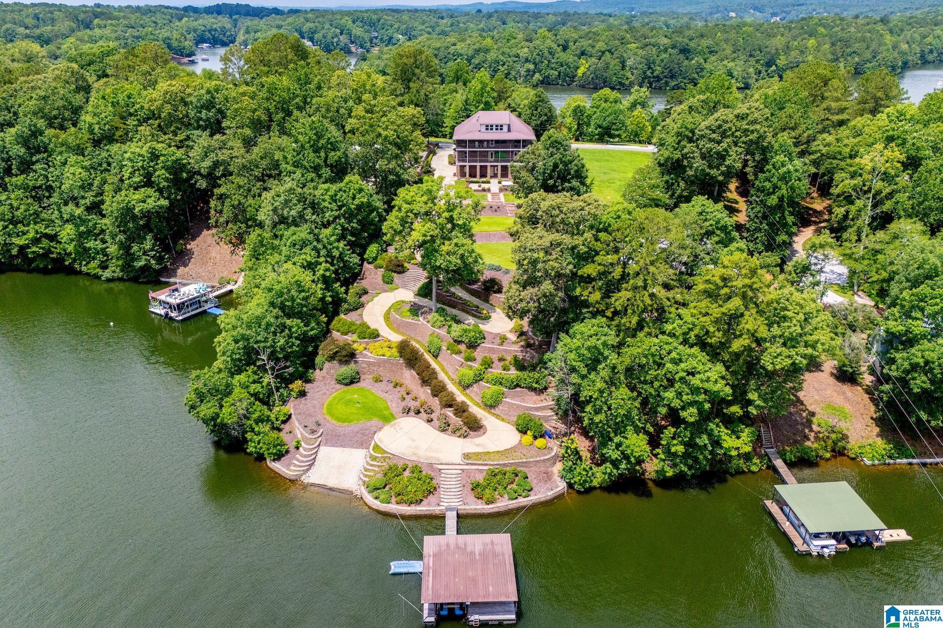Image 2: CHECK OUT THIS AERIAL VIEW