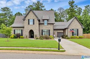 600 LAKERIDGE DR