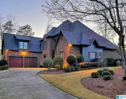 1013 BALDWIN LANE