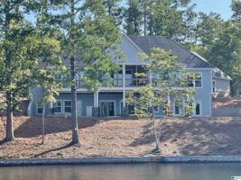 189 HUMMINGBIRD DRIVE
