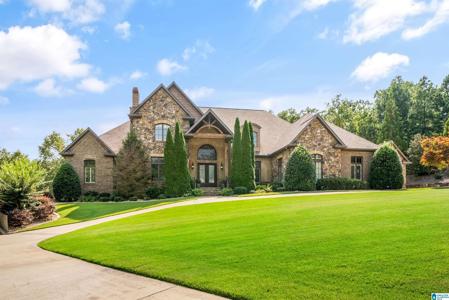 7702 DEER TRAIL