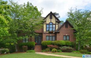1030 KNOLLWOOD DR