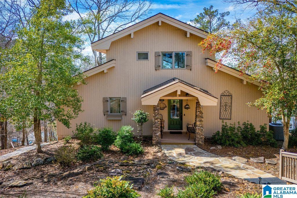 Image 2: POST AND BEAM CONSTRUCTION