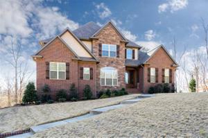 2112 LIV DR