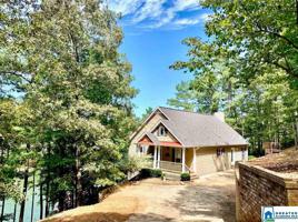 327 INDIAN CREEK E