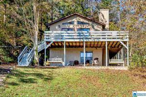 300 ZACHARY LN
