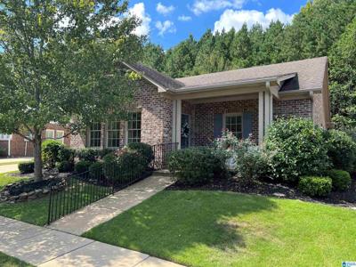 1711 CREEKSIDE DRIVE