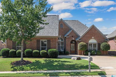 5215 CREEKSIDE LOOP