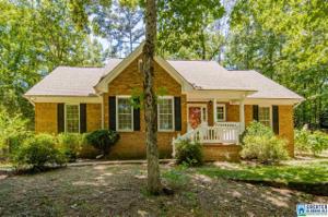 2020 LAKEMOOR DR