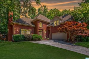 312 FAIRFAX WAY
