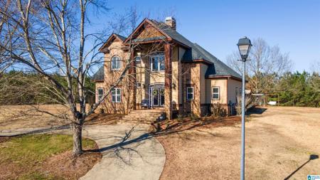 34 AUTUMN HICKORY TRAIL