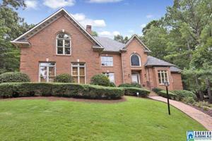1149 COUNTRY CLUB CIR