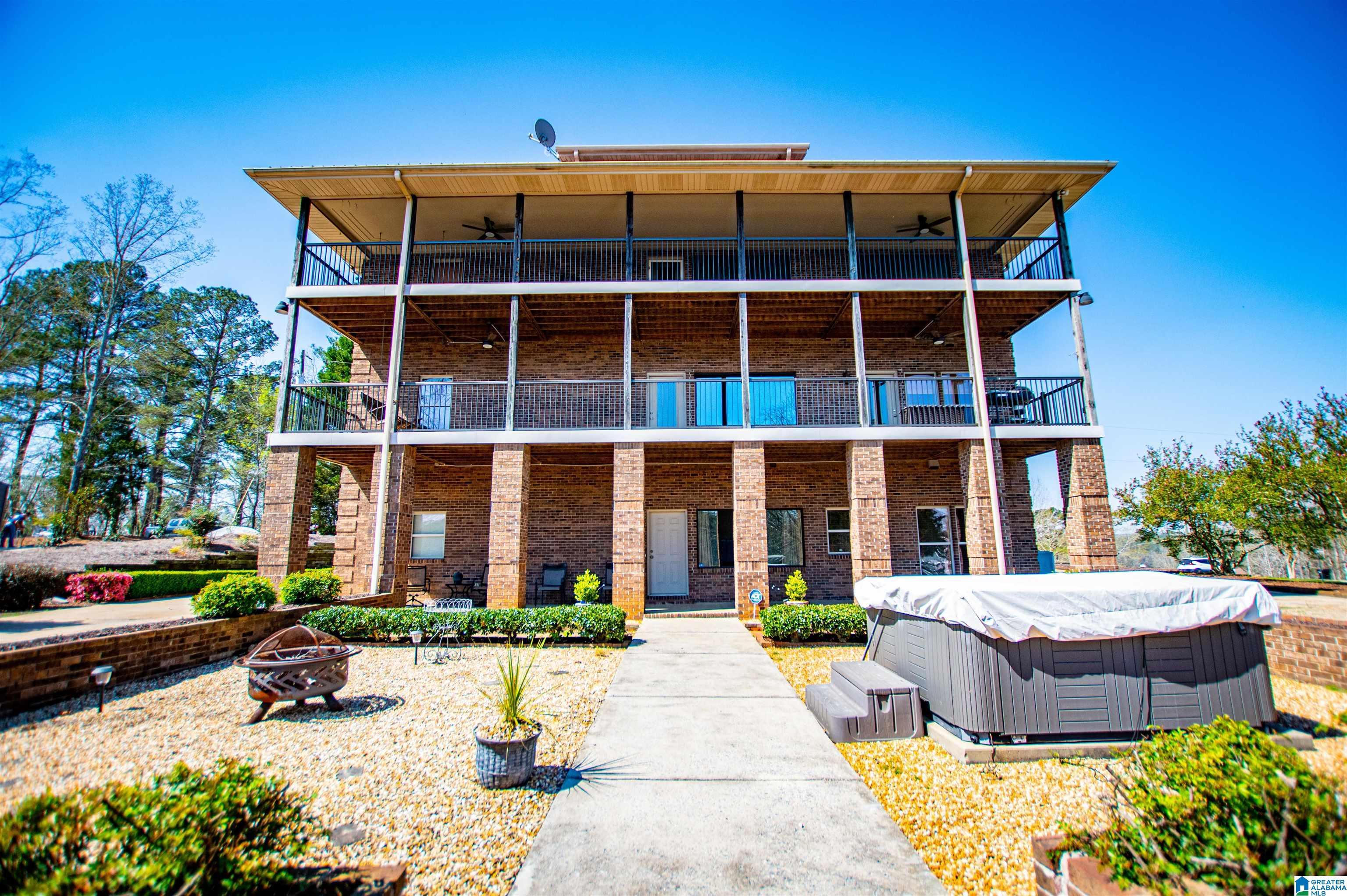 Image 1: LUXURY LAKE LIVING ON LAKE WEDOWEE