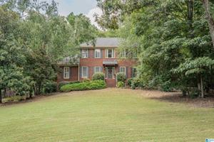 3092 BROOKHILL DRIVE